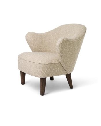 Audo Ingeborg Lænestol Mørkbejdset Eg Vegetabilske Knapper 0001 Beige