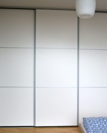 Mogensen Slimline Skydelåger På Mål Til Garderobe Med   Låger Total Bredde 144 Til 192 Cm