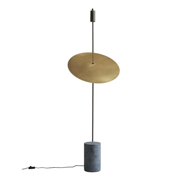 101 Copenhagen The Moon Gulvlampe Messing