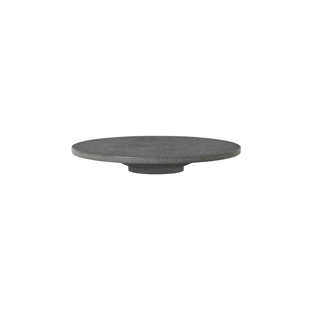 Louise Roe Gallery Object 08 Kagefad Black Basalt
