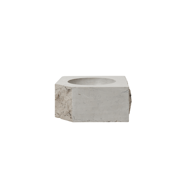 Louise Roe Gallery Object Stone Lysestage Lav Grey Cadoico Marble