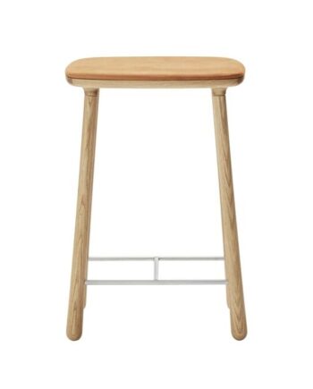 Møbel Copenhagen Cuba Barstol 66 Cm Olieret Eg Sand Læder