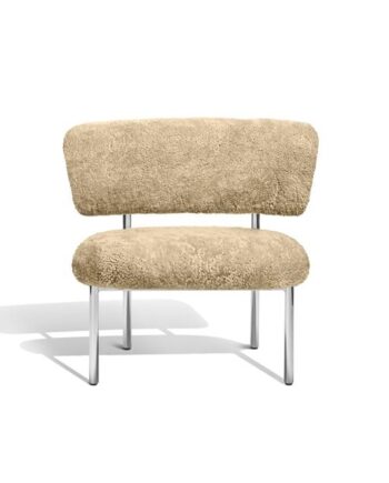 Møbel Copenhagen Font Lænestol Sheepskin Honey Poleret Stål Stel