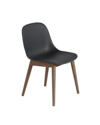 Muuto Fiber Spisebordsstol Med Træ Base Mørk Brun