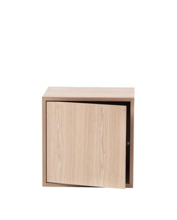 Muuto Stacked Reol System Mellem Med Dør Eg