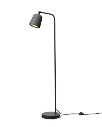 New Works Material Gulvlampe Mørk Grå Cement
