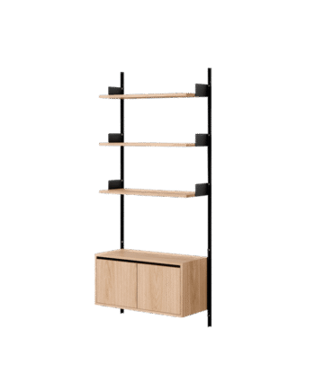 New Works Wall Shelf 1900 Reol Med Døre Lav Eg Sort