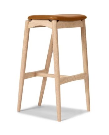 Sibast Furniture No   Barstol 65 Uden Ryg Hvidt Olieret Eg Cognac