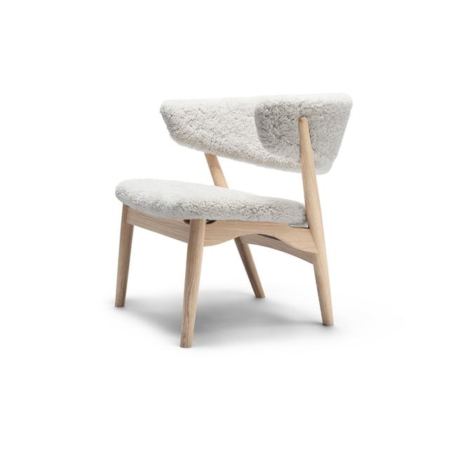 Sibast Furniture No Lænestol Fuldpolstret Hvidolieret Egetræ Og Sheepskin Short Moonlight
