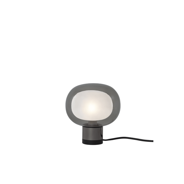 Tooy Nabila 552 36 Bordlampe Mat Sort Sort Krom Med Røget Glas