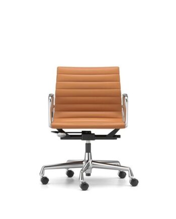 Vitra Ea 118 Kontorstol Med Swivel Armlæn Vippemekanisme Cognac L50 Premium Læder Krom Stel