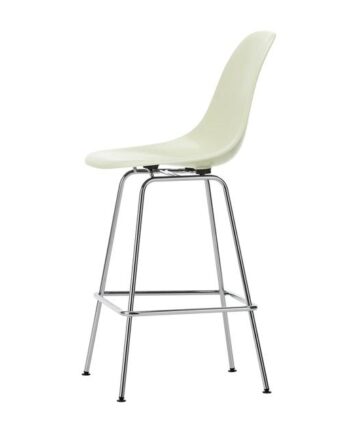 Vitra Eames Fiberglass Barstol Medium Parchment Krom