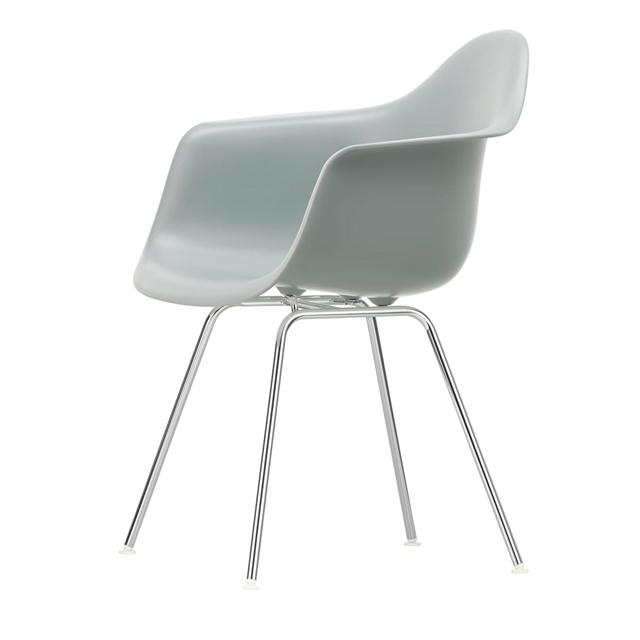 Vitra Eames Plastic Dax Spisebordsstol Med Armlæn Lysegrå