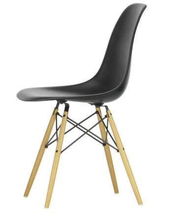 Vitra Eames Plastic Dsw Spisebordsstol Dyb Sort Gylden Ahorn
