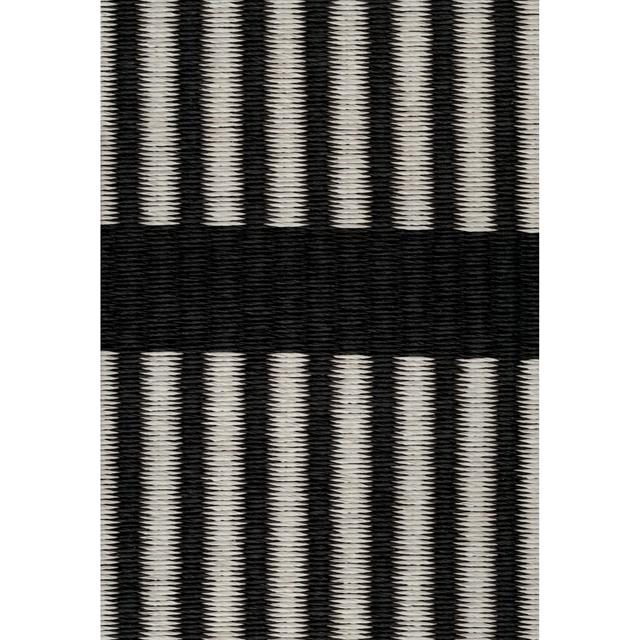 Woodnotes Cut Stripe Gulvtæppe 140x200 Papirgarn Black Stone