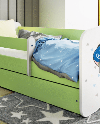 Babydreams Juniorseng Med Vaskebjørn     Madras  Sengehest Og Skuffe Hvid Og Grøn Laminat  160x80