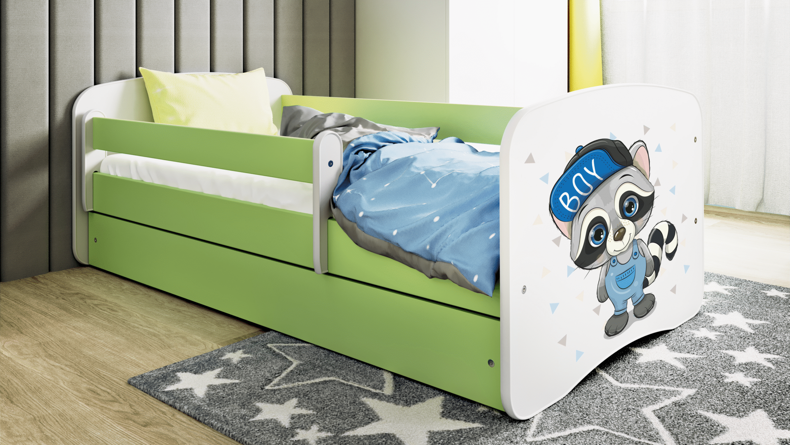 Babydreams Juniorseng Med Vaskebjørn Madras Sengehest Og Skuffe Hvid Og Grøn Laminat 140x70