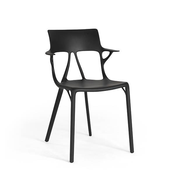 Kartell      Spisebordsstol  : Erling Christensen Møbler