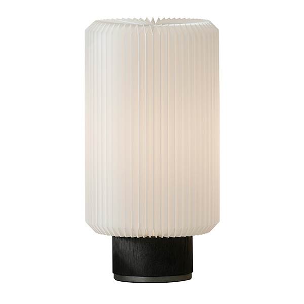 Le Klint Cylinder Bordlampe Sortbejdset Eg Medium : Erling Christensen Møbler