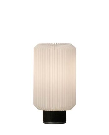 Le Klint Cylinder Bordlampe Sortbejdset Eg Small  : Erling Christensen Møbler