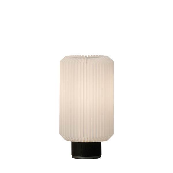 Le Klint Cylinder Bordlampe Sortbejdset Eg Small : Erling Christensen Møbler