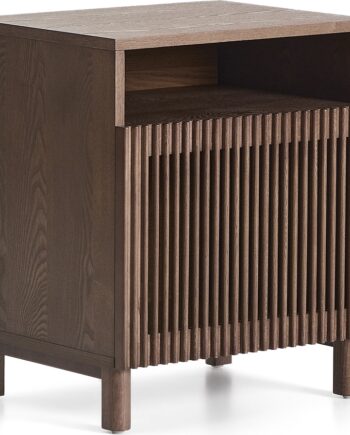 Sengebord Kave Home Beyla Mørkebrun Egefiner   Mdf  Stående Lameller  åben Niche  Blød Lukning  Vægbeslag  H62xb53xd42 Cm