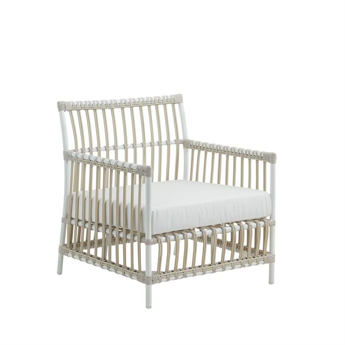 Sika Design Caroline Lænestol Exterior Dove White Inkl  Sædehynde   B450 White Quick Dry B450-white : Erling Christensen Møbler