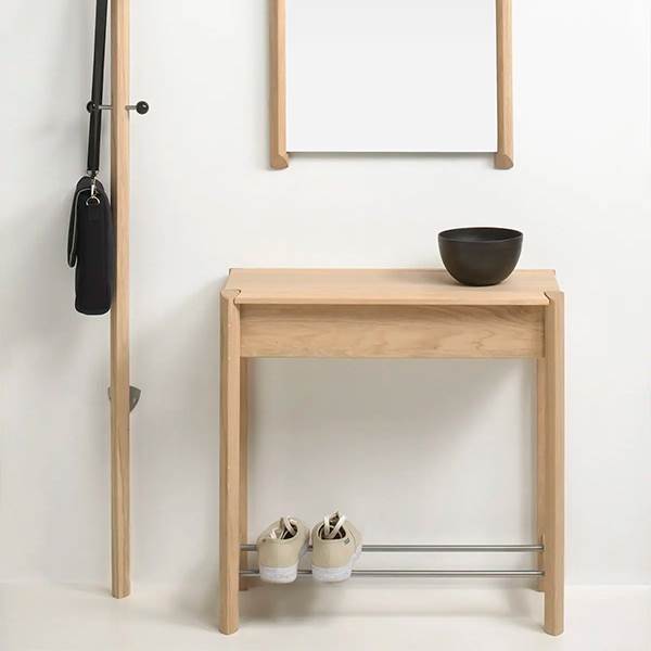 Thomsen Furniture Konsol Egetræ Røget Eg Røget : Erling Christensen Møbler