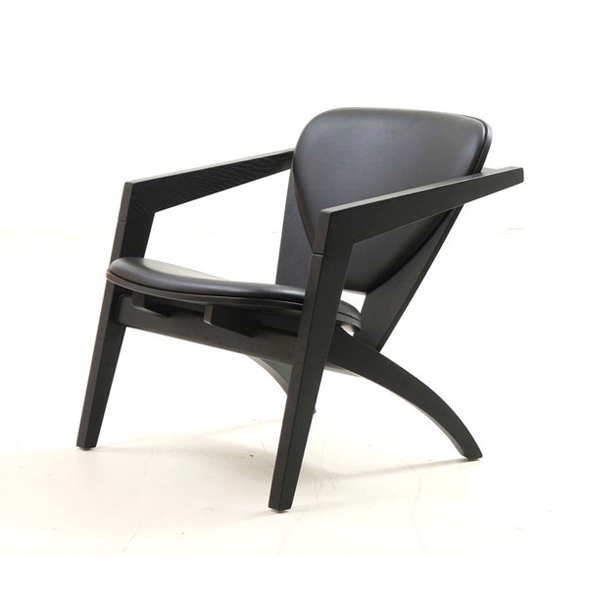 Wegner Butterfly Ge460 Stol Sortbejdset Eg Sort Læder  : Erling Christensen Møbler