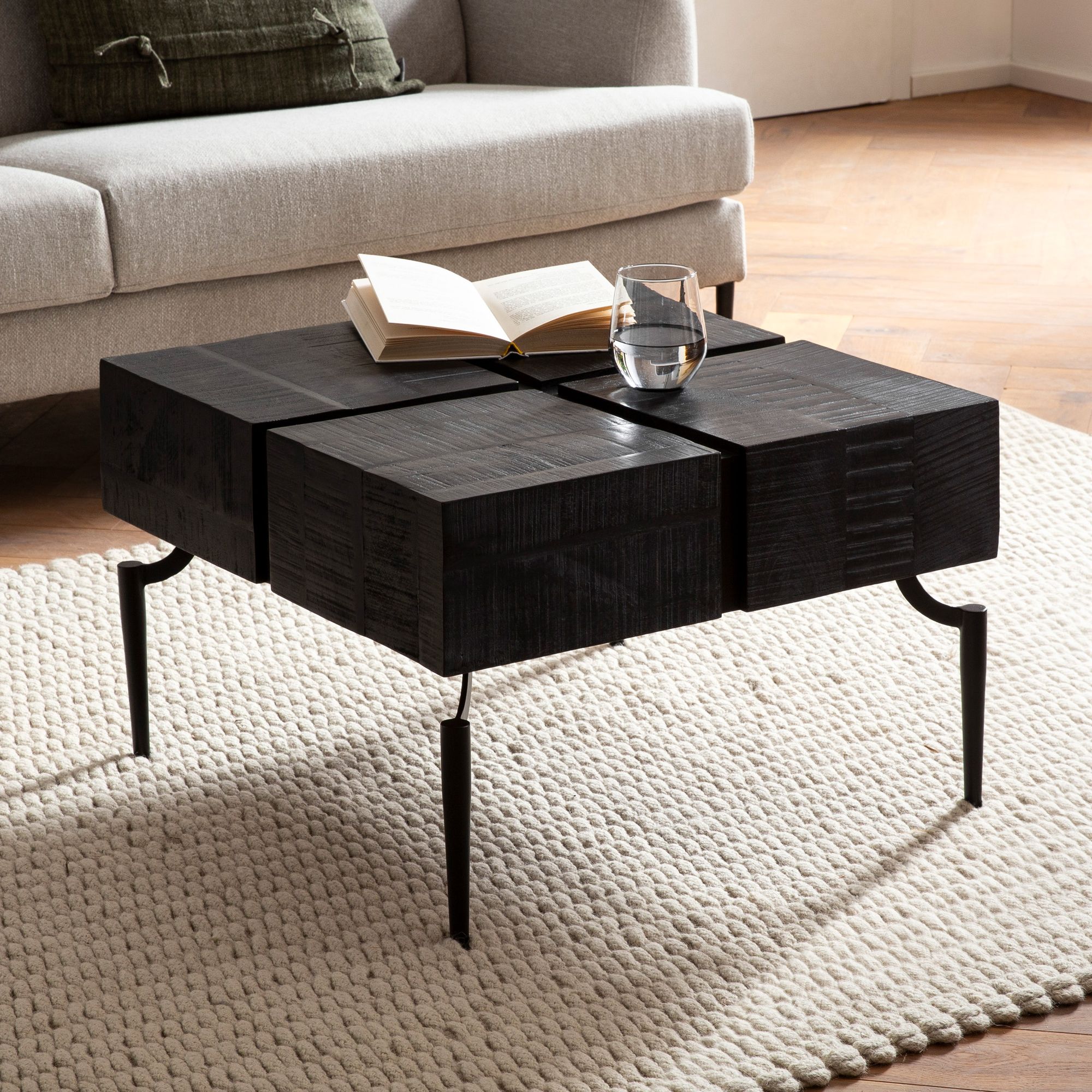 Sofabord   Massivt Mangotræ Med Sort Metalstativ Kvadratisk   60x60x40 Cm