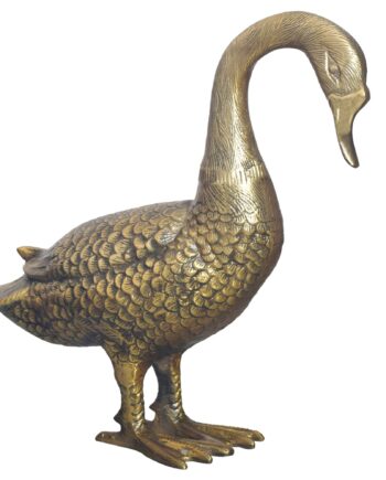 Dekorativ Gåsefigur  Aluminium  Guld  46 Cm  Boligindretning  Borddekoration  Moderne Metaldesign  Aluminiums Borddekoration  Boligindretning  Dekorativt Boligtilbehør