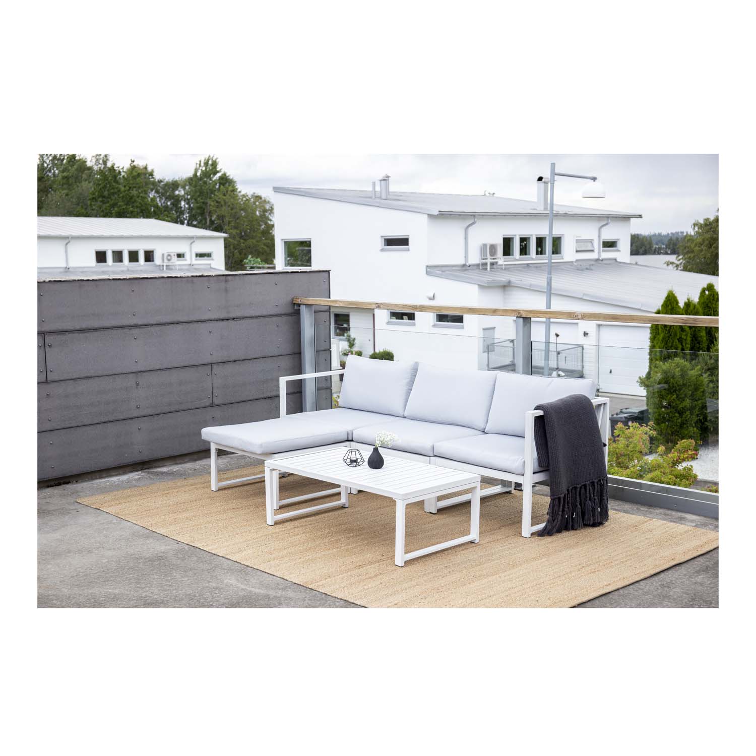 Venture Design Salvador Sofa Havesæt    Hynder Og Bord Grå Polyester Og Hvid Aluminium
